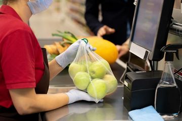 Vor diesen Herausforderungen stehen Frauen am aktuellen Arbeitsmarkt